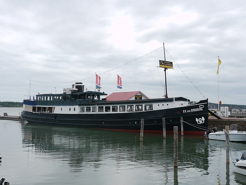 Barco a Vapor Ferry F.P. von Knorring 2