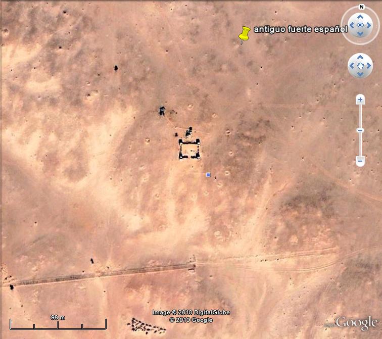 fuerte español - Muro defensivo marroqui en Sahara Occidental