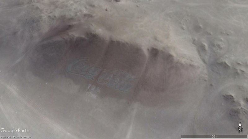 El logo de Coca-Cola más grande del mundo 0 - Formas Curiosas a vista de Google Earth