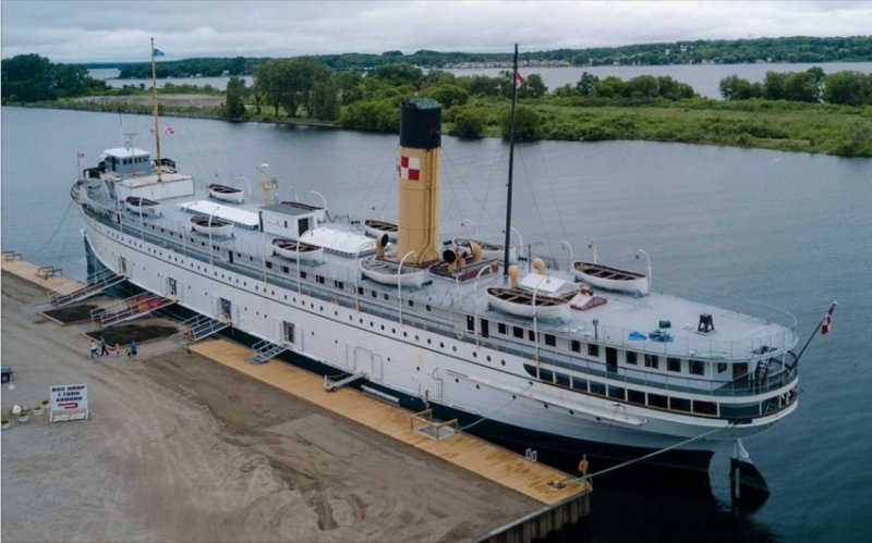 Barcos a Vapor Ferry SS Keewatin 2