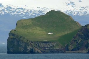 The Lodge of the Elliðaey Island - Sur de...