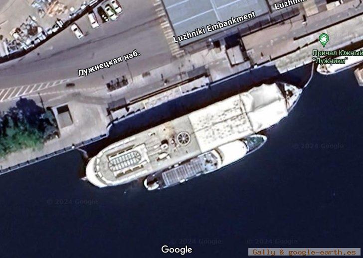 Shemagin, Swallow - barco de paletas, Rusia 1 - Bohdan Khmelnytsky, Paddle Steamer, Ucrania 🗺️ Foro General de Google Earth