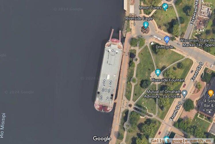 American Queen Paddle Steamer, USA 1 - Spirit of Peoria, Barco de Paletas, USA 🗺️ Foro General de Google Earth