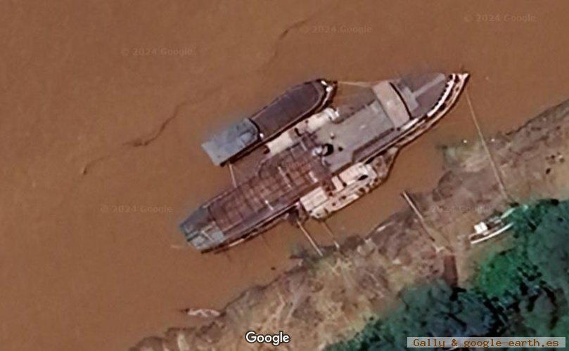 Myat Yadana Paddle Steamer (Birmania-Myanmar) 1 - Mark Twain Riverboat (Disney) - USA 🗺️ Foro General de Google Earth