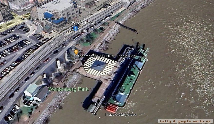 Natchez IX Paddle Steamer, USA 1