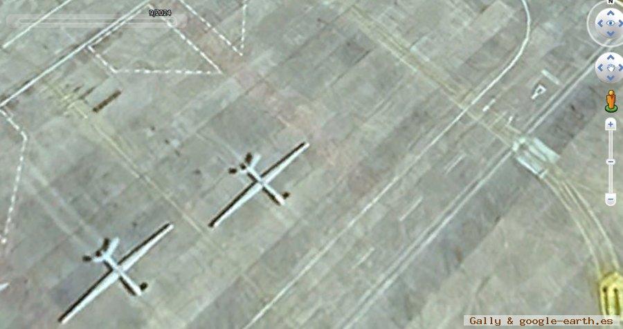 2 drones CAIG Wing Loong II en Mangshi, China 1 - UAV, Drones: Aviones no tripulados cazados con Google Earth