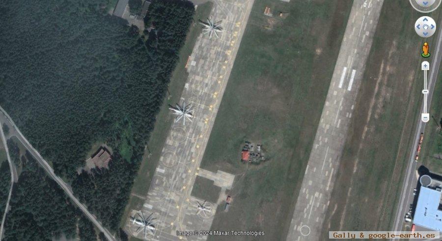 3 MI-26 en Aeródromo de Lipki, Bielorrusia 1 - 3 Mil Mi-26 en Chandigarh, India 🗺️ Foro Belico y Militar