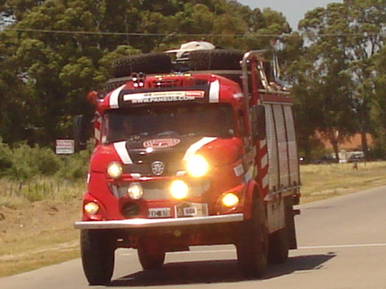 Curioso Camion Bombero de Org. Dakar 2012