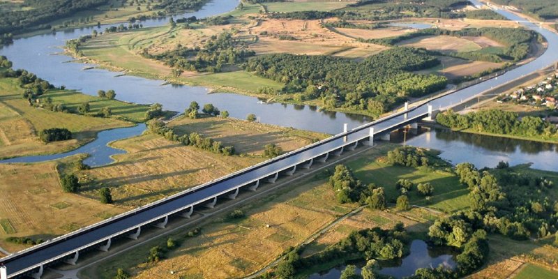 Acueducto Navegable de Magdeburgo (Alemania) 1