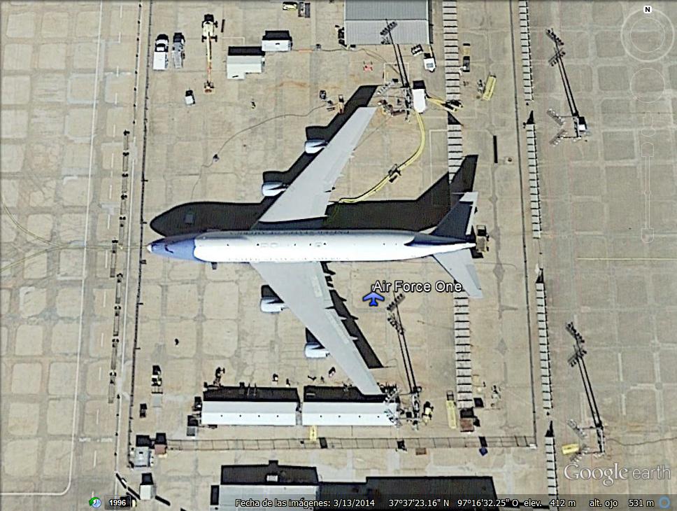 Supuesto Air Force One -  McConnell AFB -Kansas- USA 1 - Avion F16 - Airport Imperial Beach - California 🗺️ Foro Belico y Militar