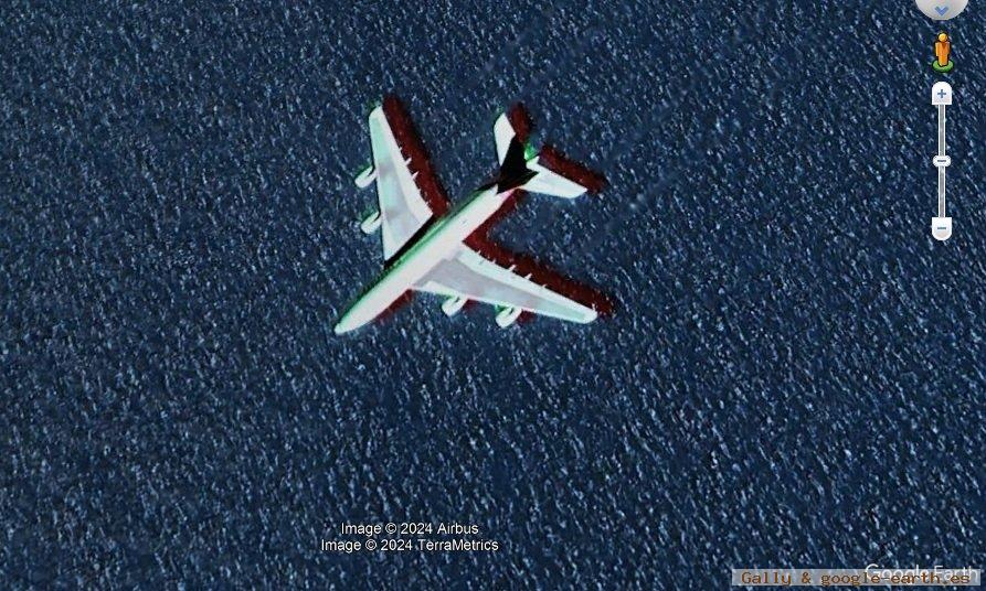 Avión Volando cerca de Isla Larak Kuhi, Irán 1 - Juego donde esta el Avión? 🗺️ Foro General de Google Earth