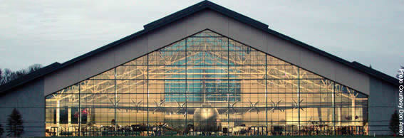 BRUTO HANGAR TUVIERON QUE HACER - Barco Volador 🗺️ Foro General de Google Earth