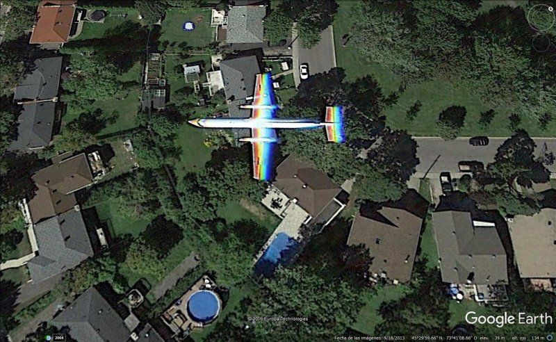 Avion Arcoiris aproximandose a Montreal, Canada 0 - Avion con Barco en Hong Kong 🗺️ Foro General de Google Earth