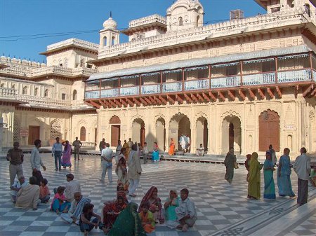 Ayodhya, Uttar Pradesh, India 1