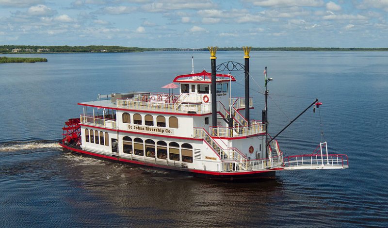 Barbara Lee Paddle Steamer, USA 2