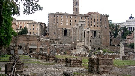 Basilica Julia, Roma, Italia 1