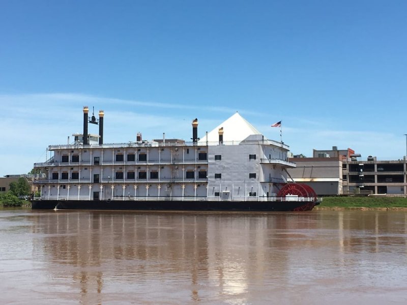 Boomtown Paddle Steamer, USA 0