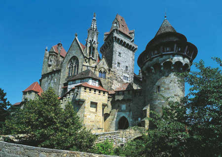 Castillo Kreuzenstein, Leobendorf, Austria 0