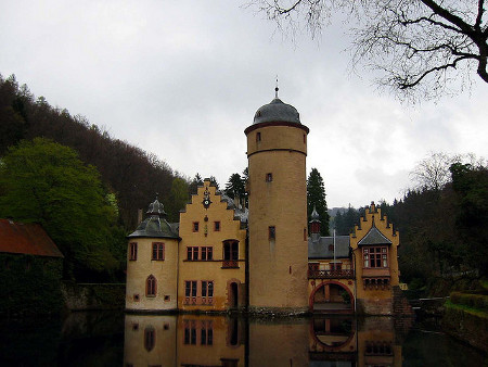 Castillo Mespelbrunn, Baviera, Alemania 0