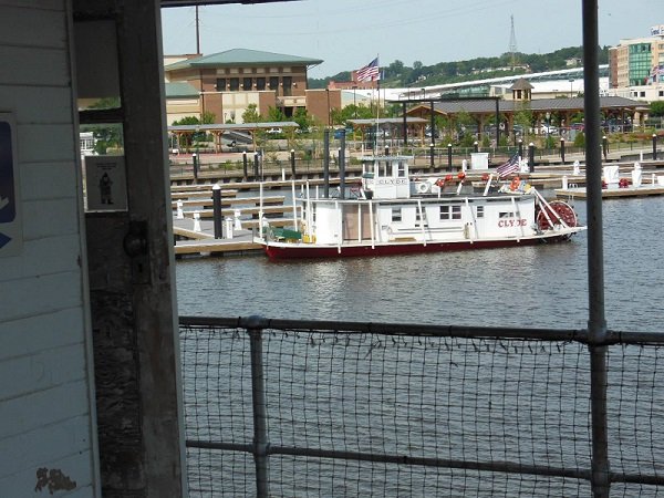 Rafter Clyde Paddle Steamer, USA 2