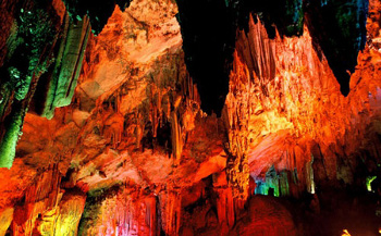 Cuevas Alu, Honghezhou, Yunnan, China 0