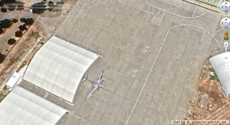 Dron Bayraktar Akıncı, Batman Airport, Turquia 1 - UAV, Drones: Aviones no tripulados cazados con Google Earth