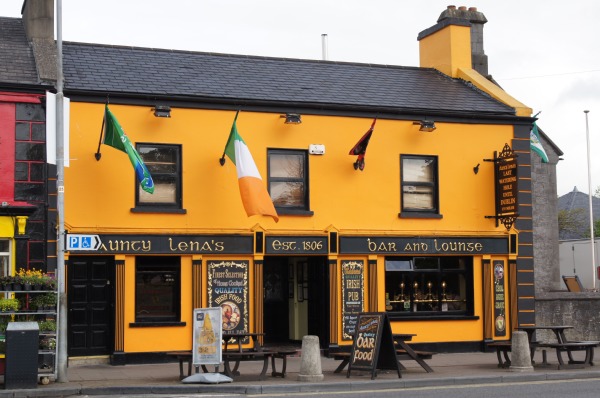 Pub Lena's, en Adare