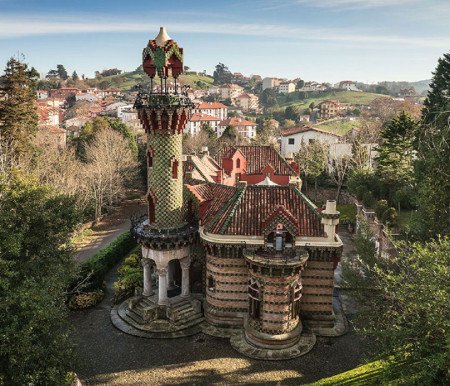 El capricho de Gaudí, Comillas, Cantabria 0