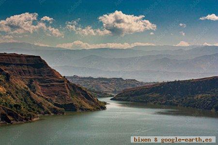 El Lago Peligre, Haiti 1