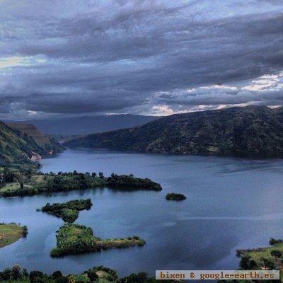 El Lago Peligre, Haiti 0