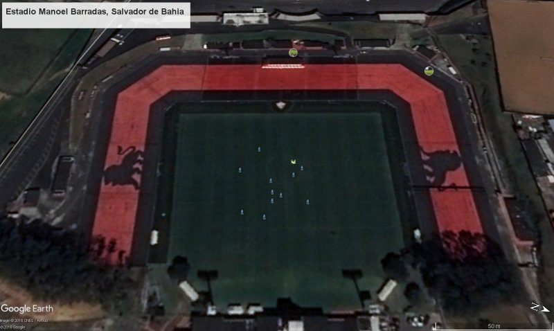 Leones en estadio Manoel Barradas, Salvador de Bahia 1 - Marca en el suelo con palabra  Uis  en Namibia 🗺️ Foro General de Google Earth