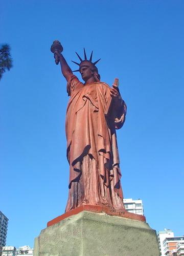 Grandes Estatuas y Monumentos 0