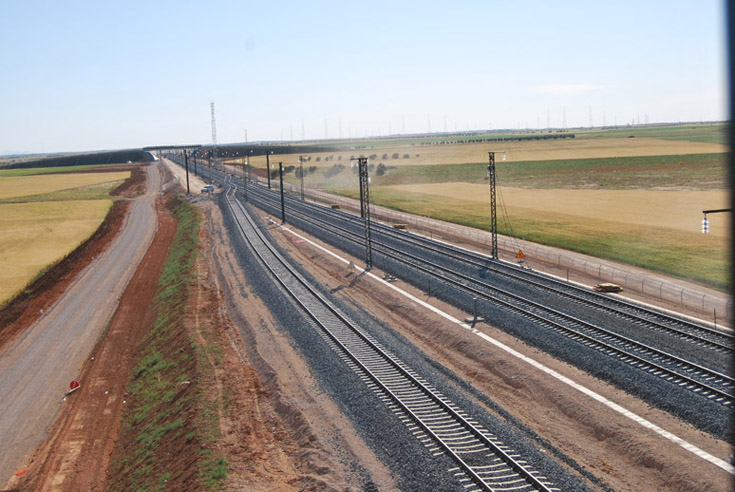 ya va faltando menos - Linea del AVE