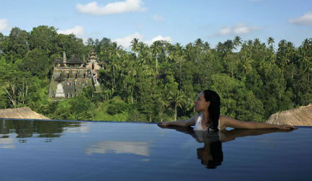 Jardines Ubud, Hanging, Bali, Indonesia 0