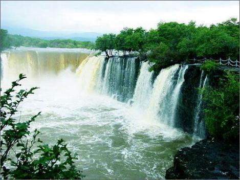 Catarata de Jingbohu, China 1