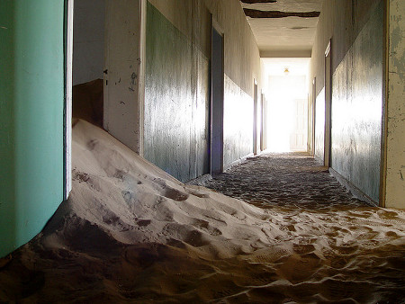 Kolmanskop, Karas, Namibia 0