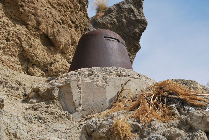 Campana metalica - Defensas de Madrid en la Guerra Civil