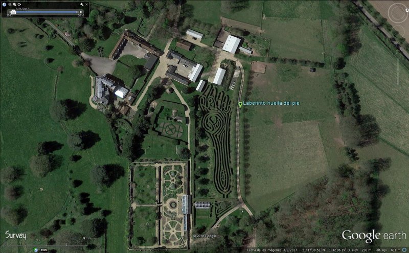 laberinto en la huella de un pie 0 - Laberinde Greenan Farm - Irlanda 🗺️ Foro General de Google Earth