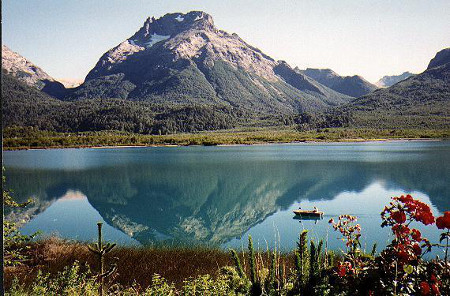 Lago Futalaufquen, Chubut, Argentina 0