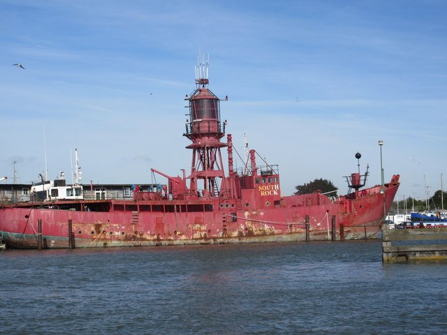 Lightship LV93 - Estudio de Fotografía 🗺️ Foro General de Google Earth 2