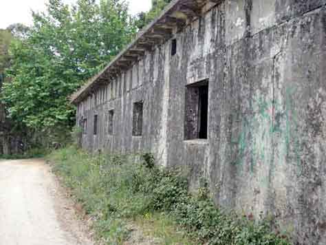 Monteferro- Ruinas de Defensas Costeras 1