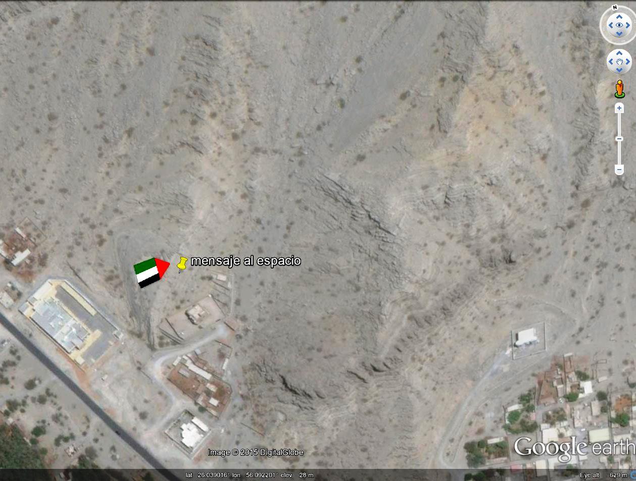 Bandera EAU pintada en una ladera 1 - Gran A en la ladera de un monte en Colorado, EEUU 🗺️ Foro General de Google Earth