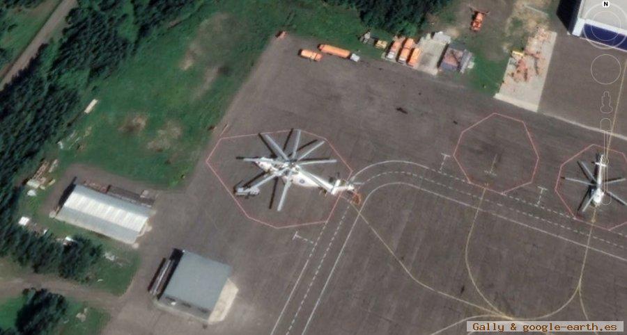 MI-26 en Krasnoyarsk International Airport 1