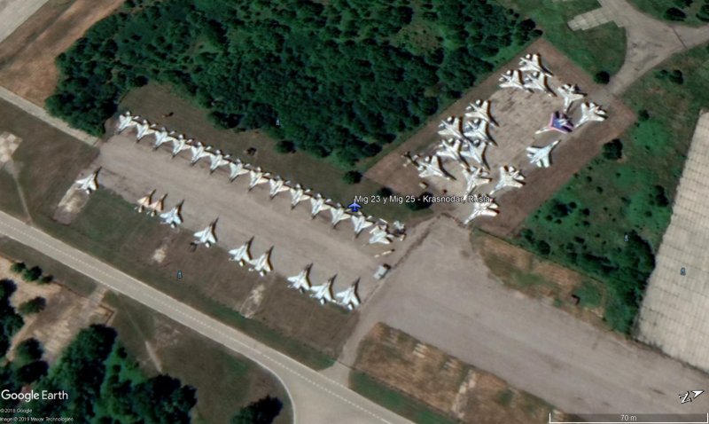 Mig 23 y Mig 25 - Krasnodar, Rusia 0 - Aviones F-15, F-16, UH-60 en la Base Lakenheath, UK 🗺️ Foro Belico y Militar