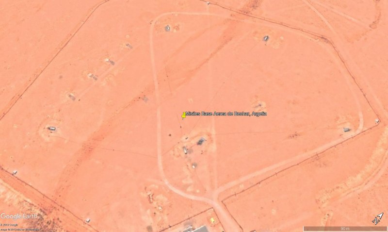 Misiles antiaéreos base aérea de Bechar, Argelia 1 - Misiles S-75 Dvina defendiendo el aeropuerto de Damasco 🗺️ Foro Belico y Militar