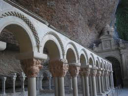 Monasterio de Juan de la Peña, Huesca, Aragón 0