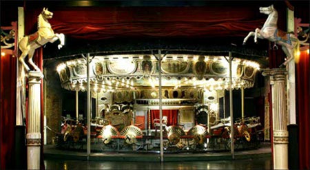 Museo de los Arts Forains, Paris, Francia 1