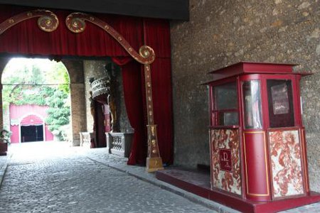 Museo de los Arts Forains, Paris, Francia 🗺️ Foro Europa 0