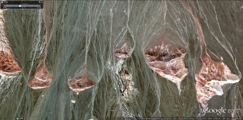 Nidos colgantes de Sueños y Pesadillas 0 - Potentes luces en el desierto de Atacama, Norte de Chile 🗺️ Foro General de Google Earth