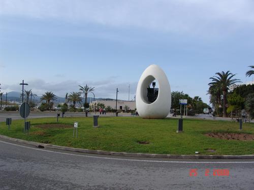 Un huevo de Colon - Ibiza 0 - Grandes Estatuas y Monumentos